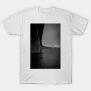 In the beautiful evening light lies the Öresund Bridge, which connects Sweden and Denmark T-Shirt